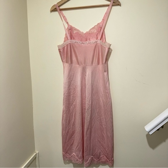 Women’s Reitman’s Brand Vintage Elegant Pink Lace Slip Nightgown Dress Size M - Picture 13 of 16